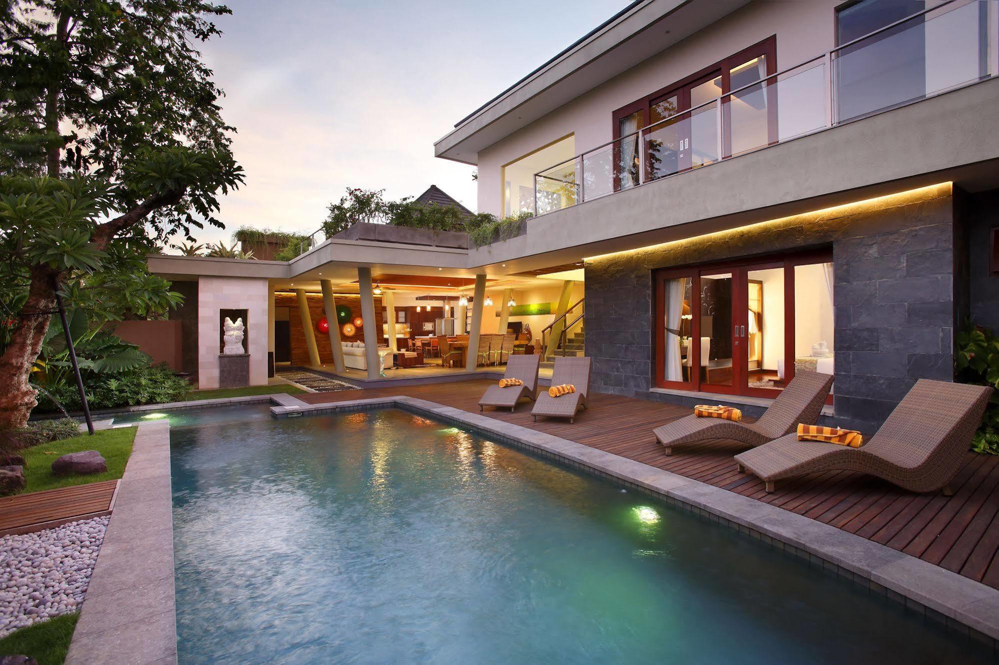 The Kasih Villas & Spa Seminyak Buitenkant foto