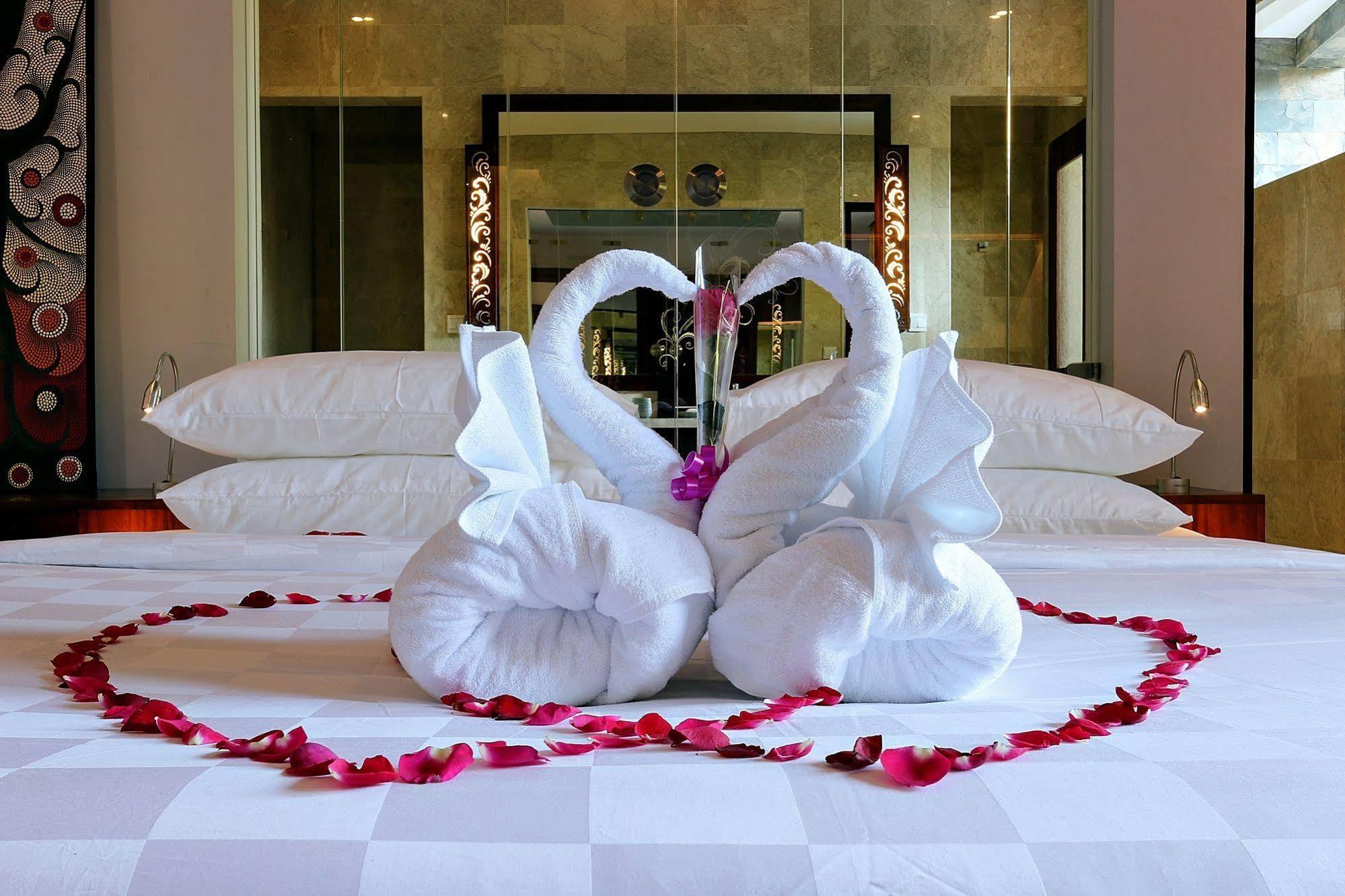 The Kasih Villas & Spa Seminyak Buitenkant foto