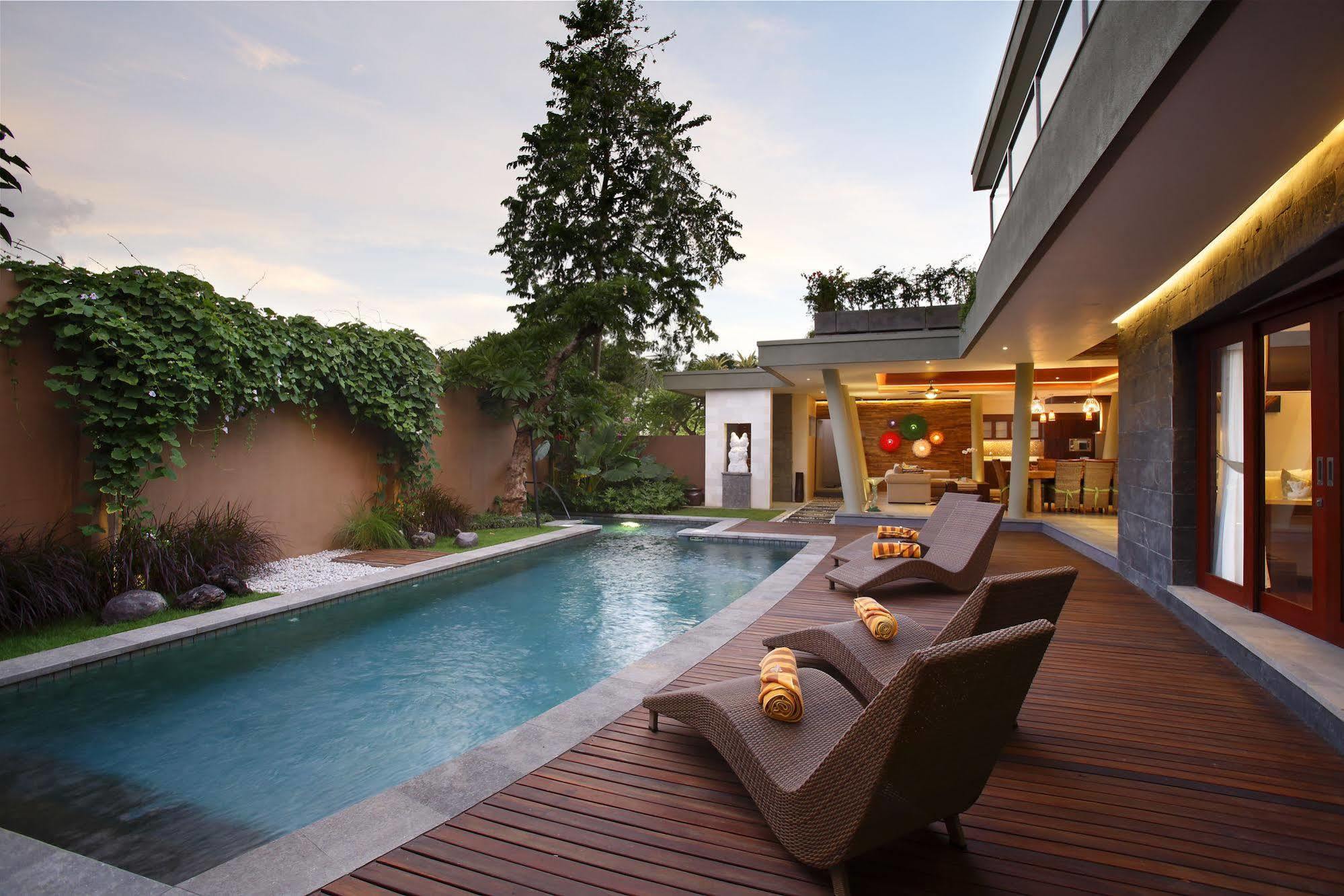 The Kasih Villas & Spa Seminyak Buitenkant foto